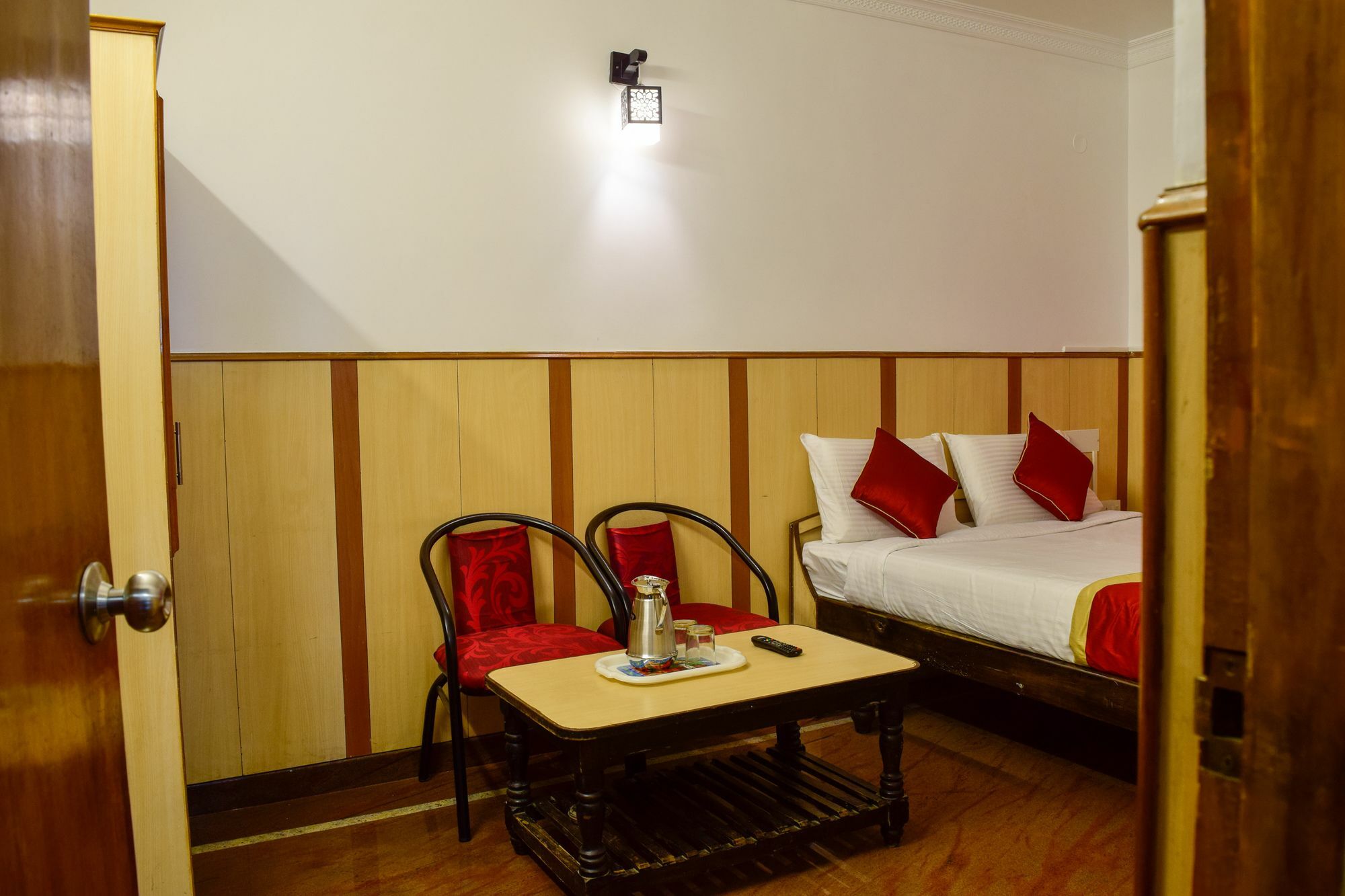 Fabhotel Shivaals Residency - Rajajinagar Бангалор Экстерьер фото